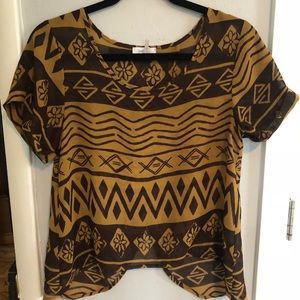 Kirra brand- Open back flowy blouse